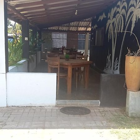 Negombo Royal Villa By Hotel Oviniru Екстер'єр фото